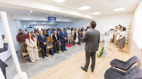 À Beira da Praia Azul, Nasce um Novo Tempo para a IASD Quarteira