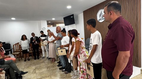 Sete batismos marcam o ADN missionário da nova igreja de Loulé